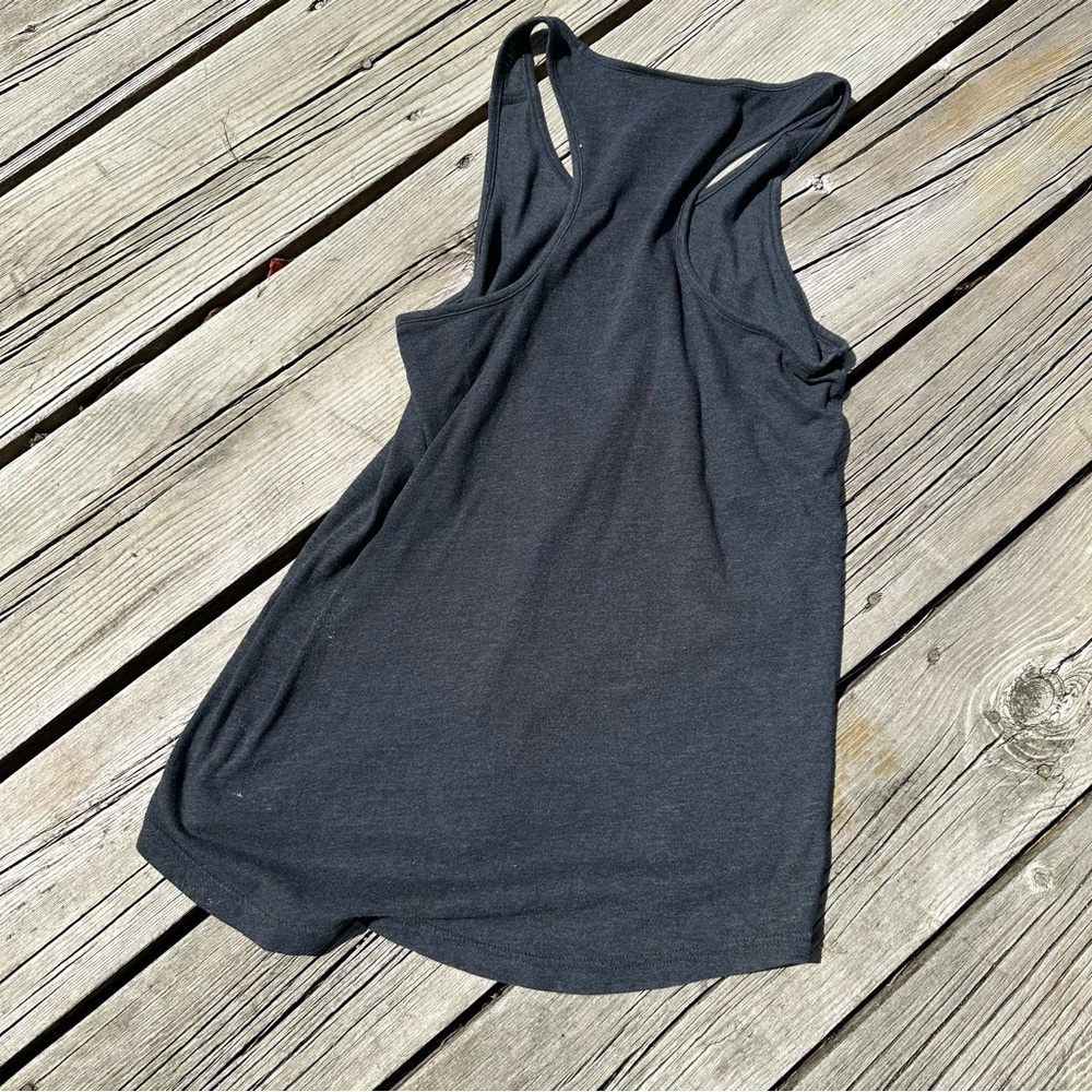 Under Armour Tank - Picture 2 of 3